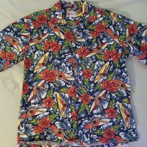 Hilo Hatties The Hawaiian Original Men Size L Hibiscus Surfer Pattern Co…